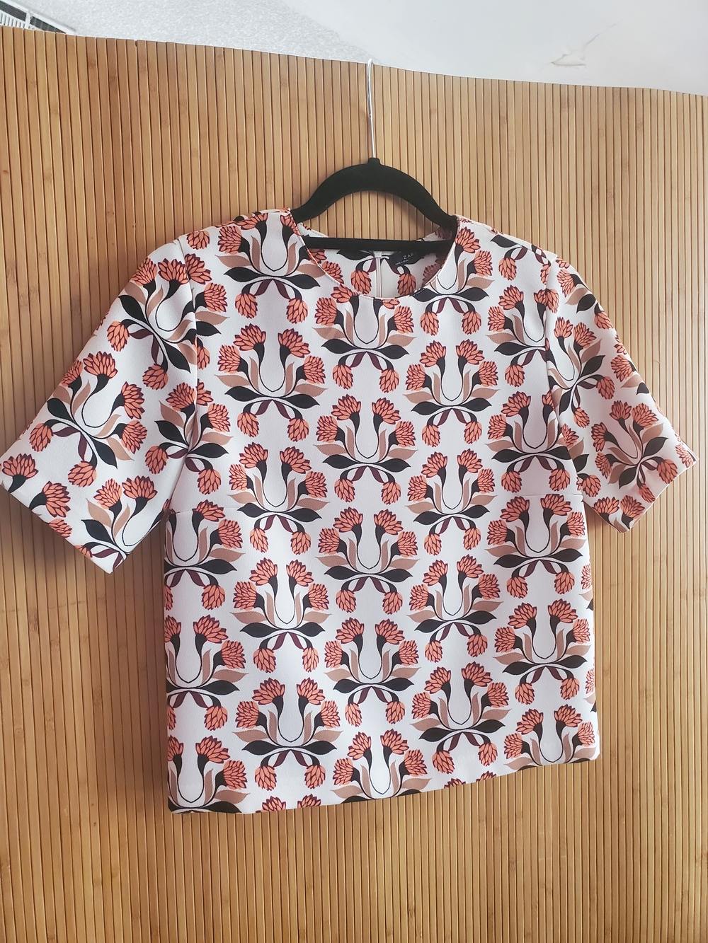 Zara Floral Pattern Long Crop Top - White & Rust